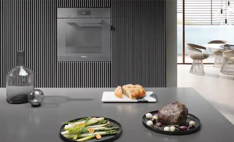 TÍNH NĂNG 3 TRONG 1 Lò nướng hơi nước Miele