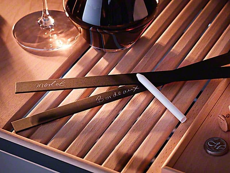Tủ Bảo Quản Rượu Vang Miele KWT 6722 iS
