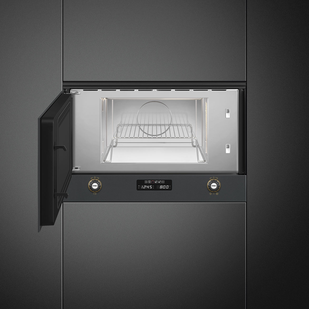 Base vitroceramica va grill nghieng duoc lo vi song Smeg MP722AO