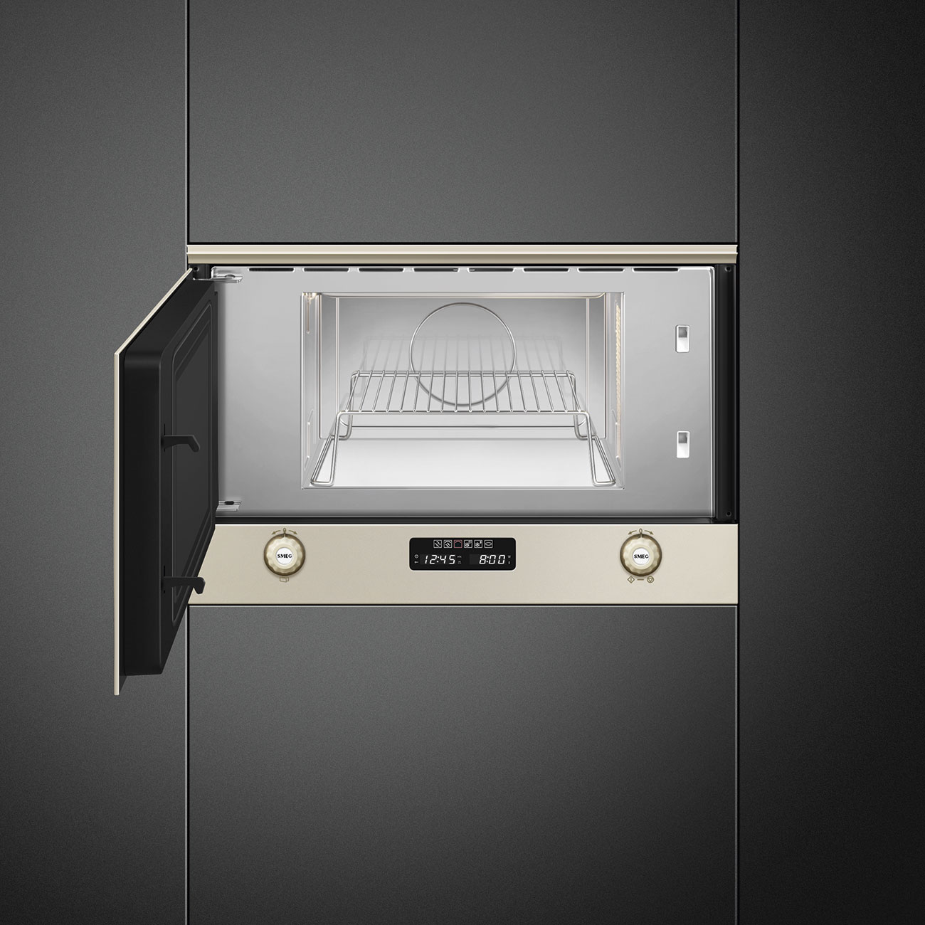 Base vitroceramica va grill nghieng duoc lo vi song Smeg MP722PO