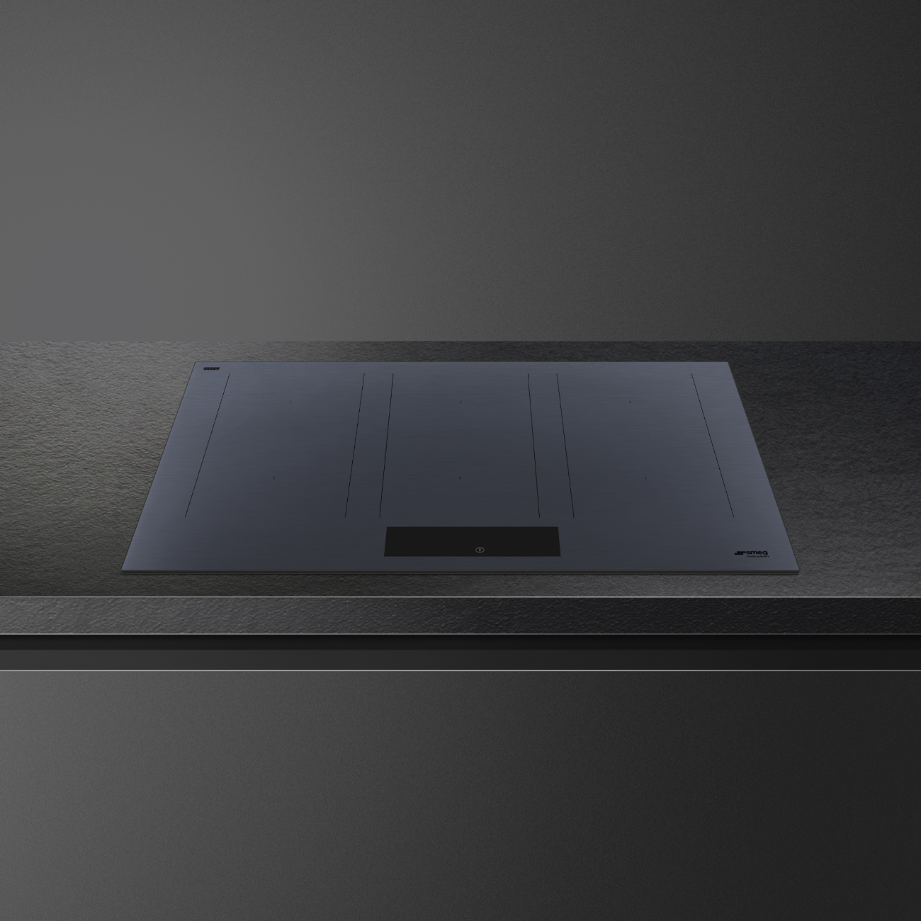 Bep tu Smeg SIM1864DG lap dat trong bep hien dai mau Neptune Grey