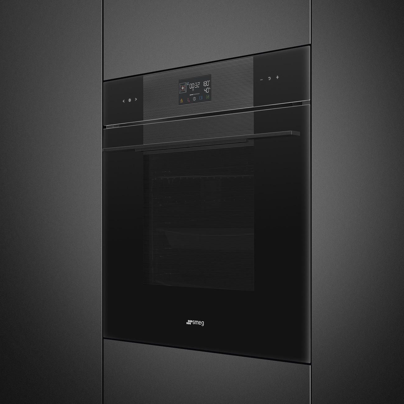 Chức năng nhiệt phân tự làm sạch lò Smeg SOP6102TB3