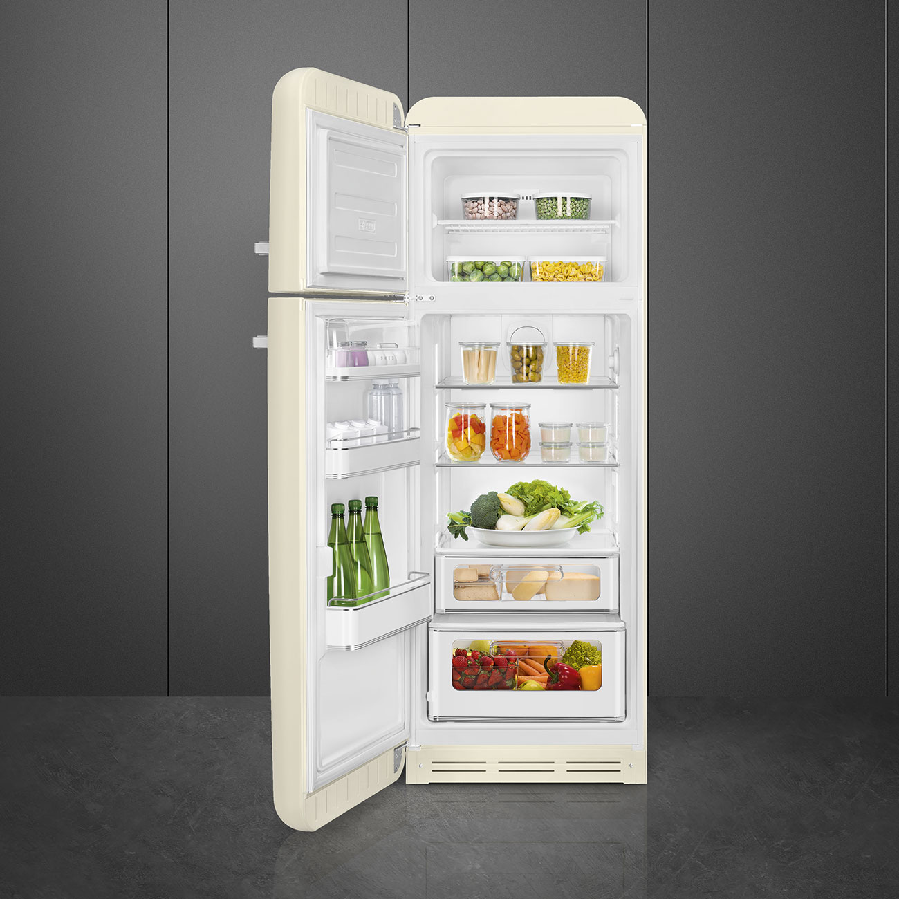 Ban le trai tu lanh Smeg FAB30LCR6