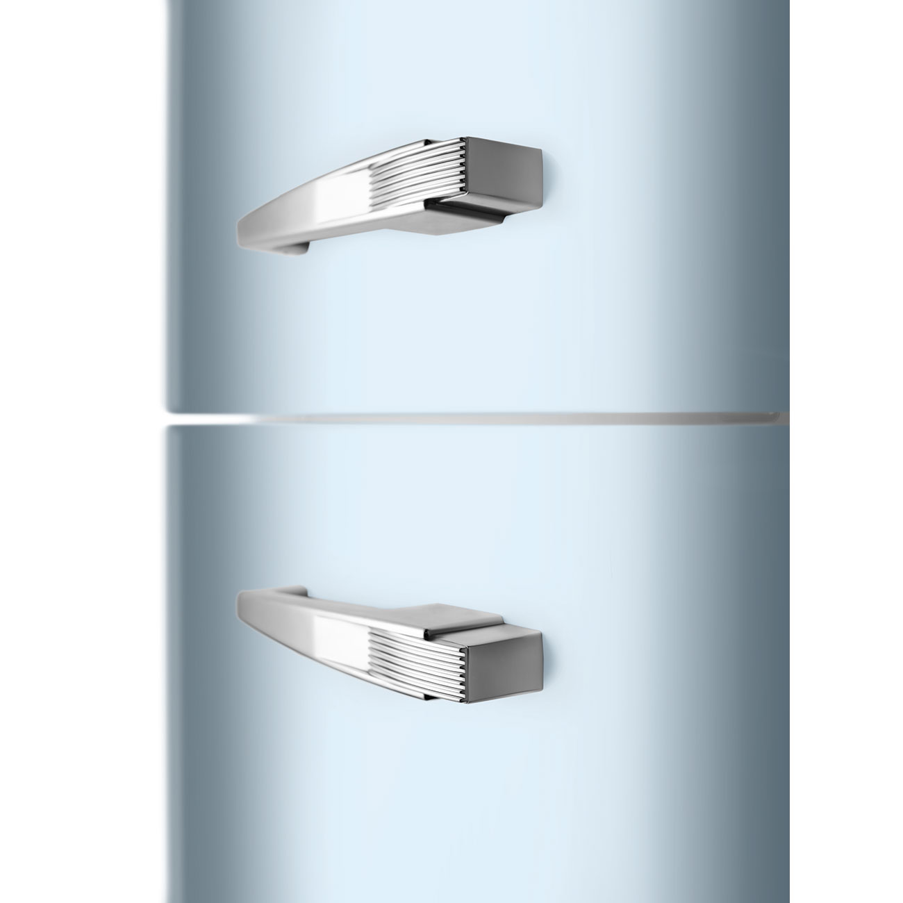 Ngan dong nhanh tu lanh Smeg FAB32LPB6