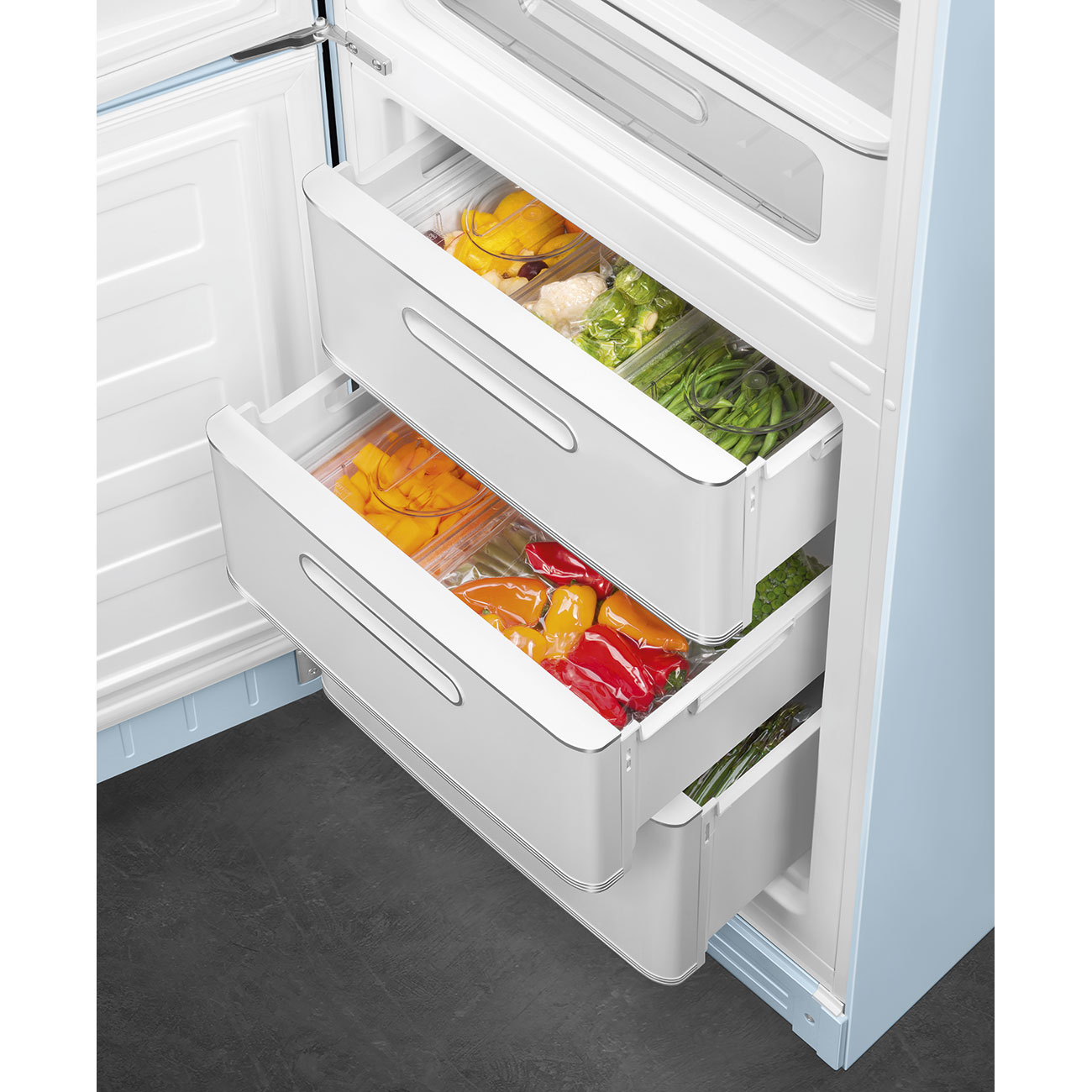 Cua tu lanh Smeg FAB32LPB6