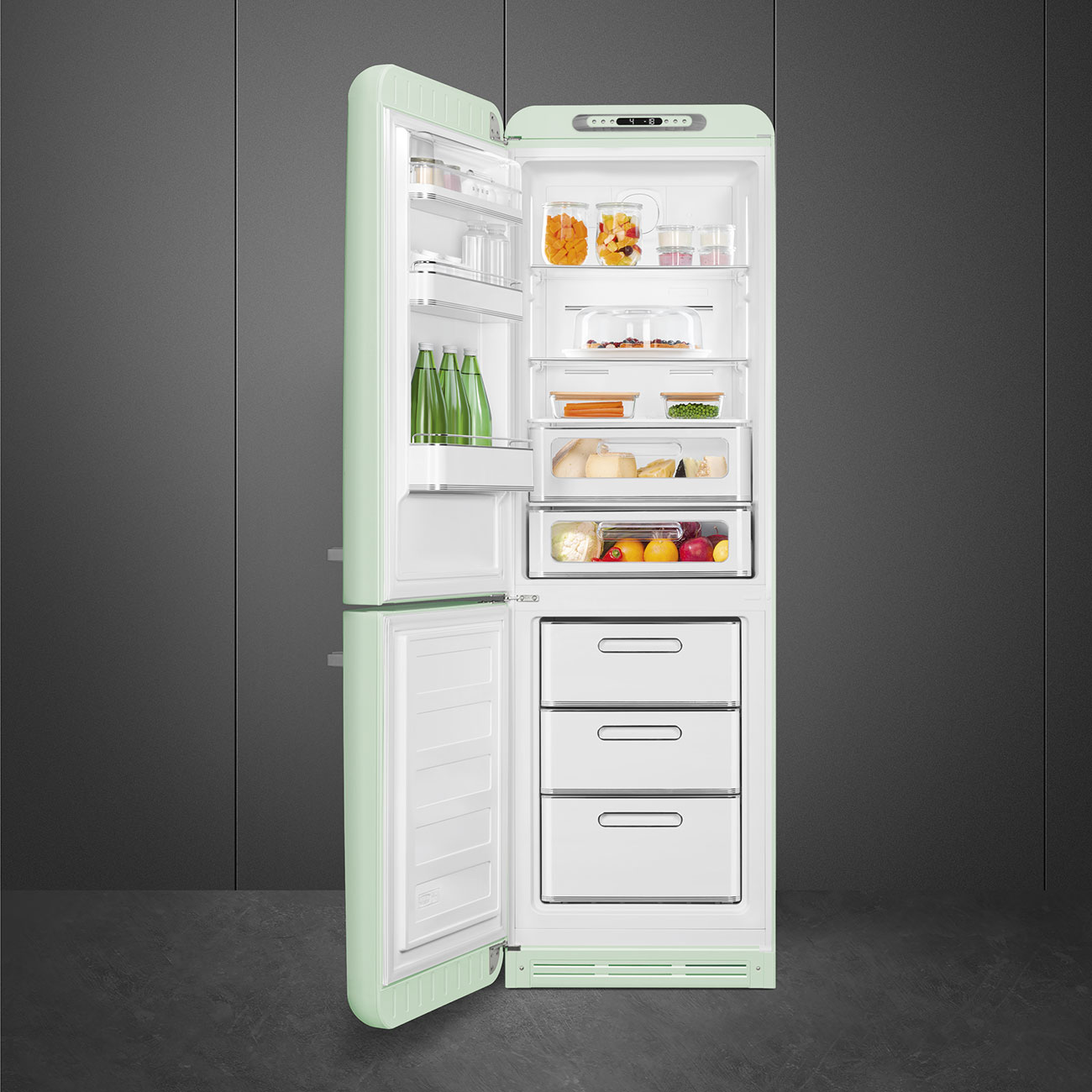 Man hinh LED va den noi that tu lanh Smeg FAB32LPG6